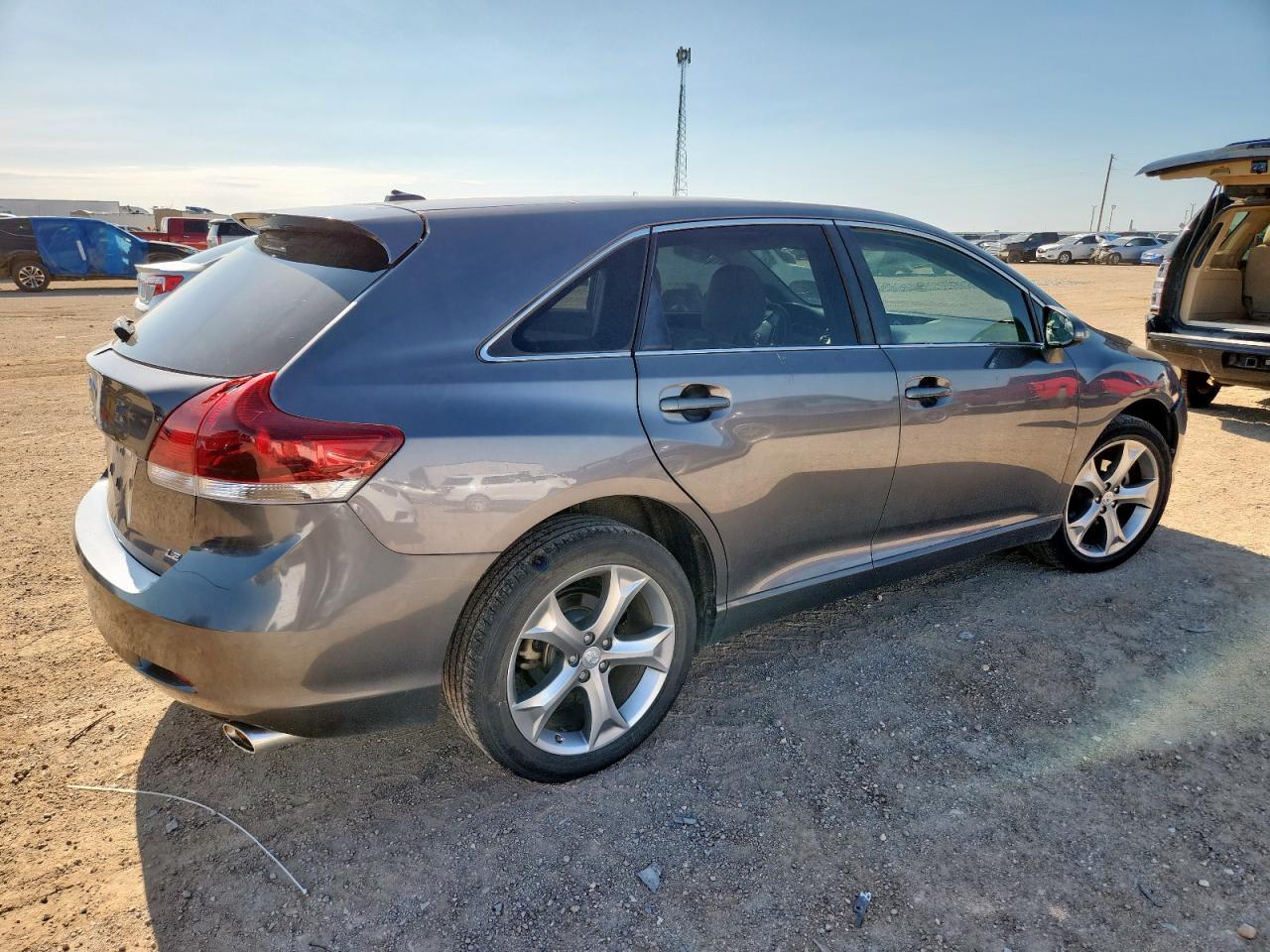2014 Toyota Venza Le - zdjęcie 3