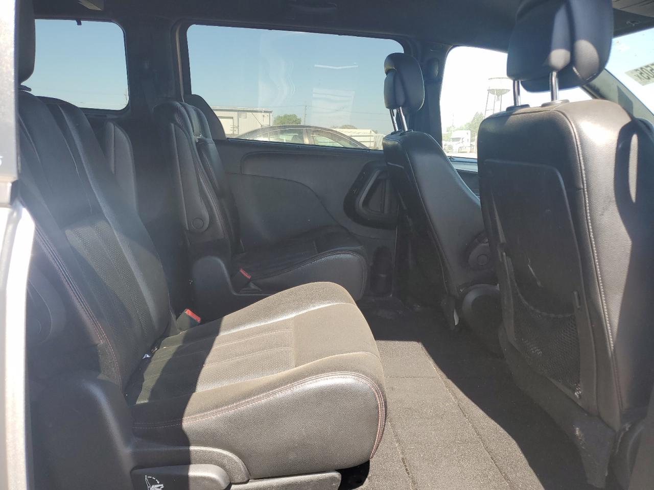 2014 Dodge Grand Caravan R/T - zdjęcie 11