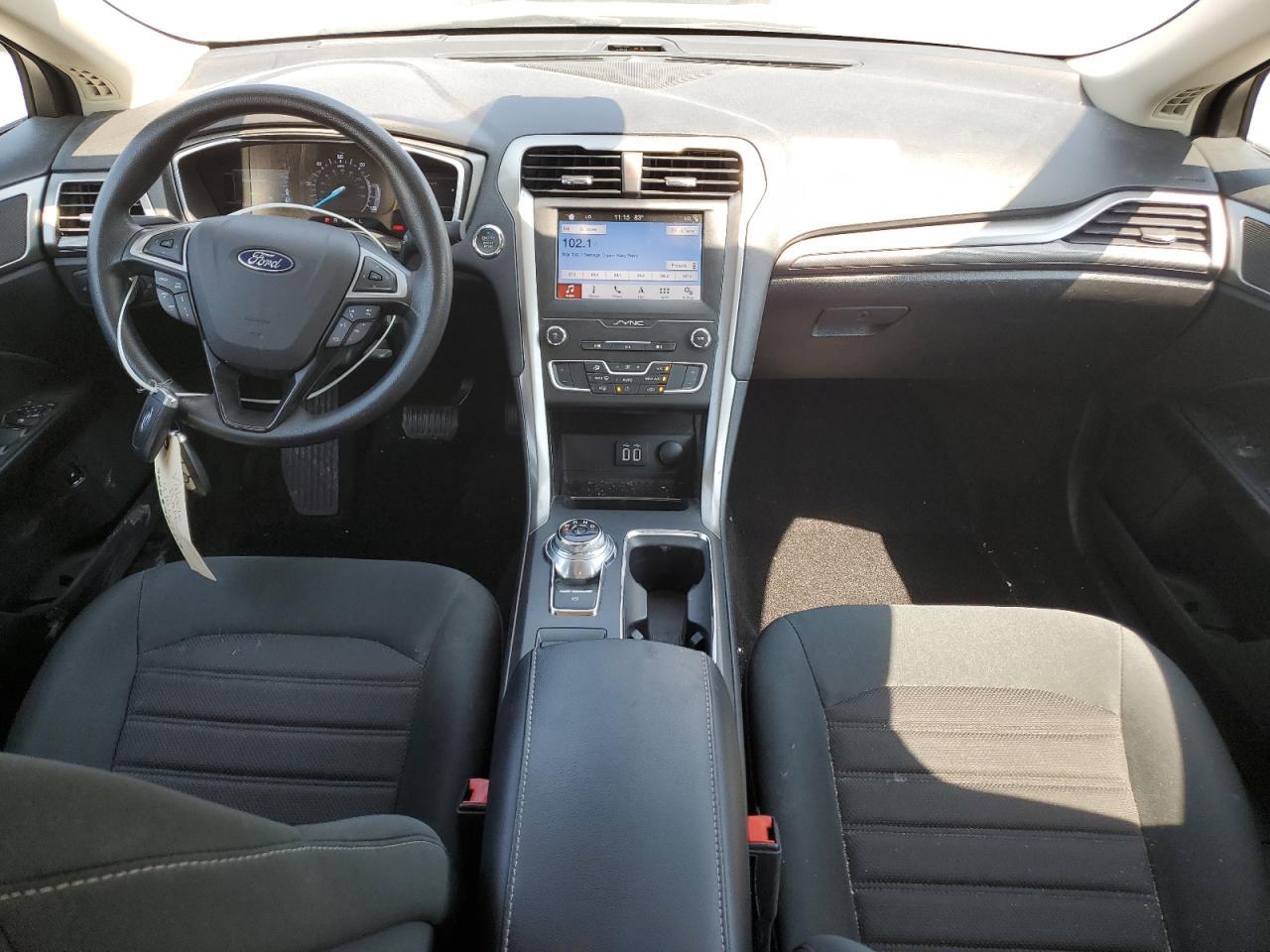 2019 Ford Fusion Se - zdjęcie 8