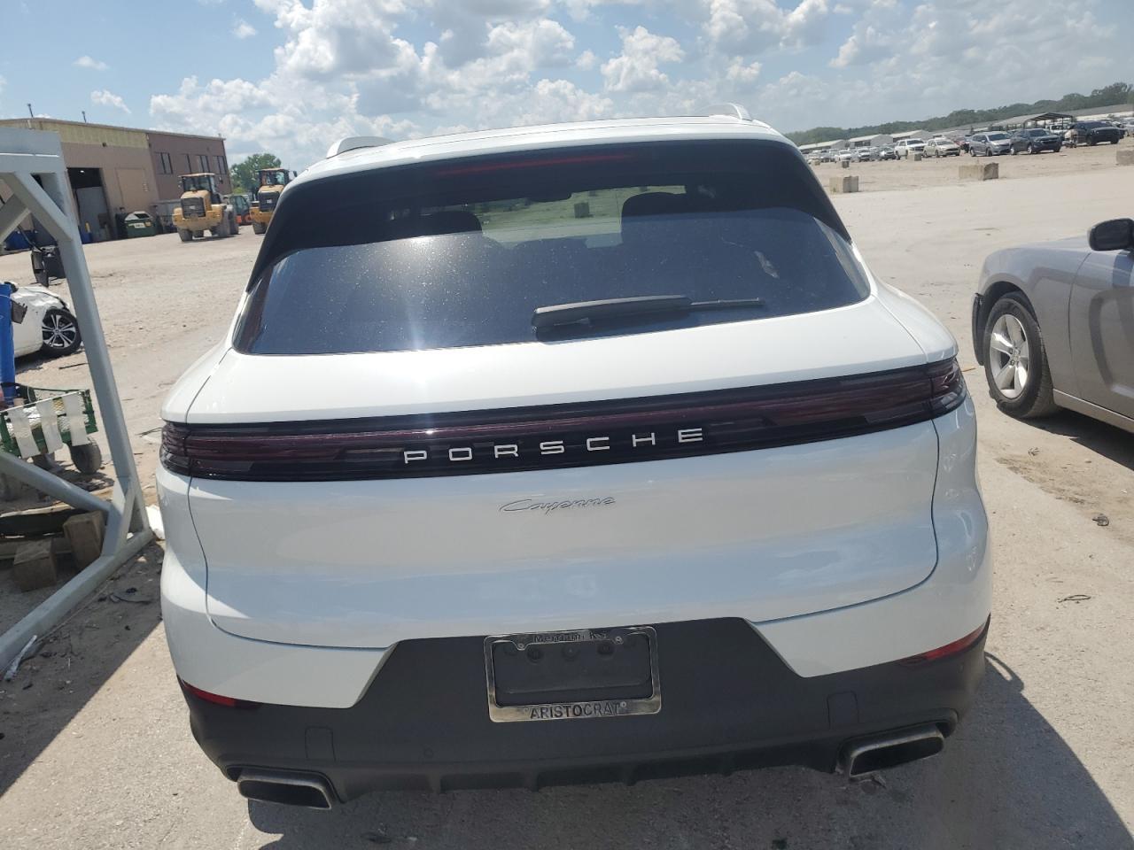 2024 Porsche Cayenne - zdjęcie 6