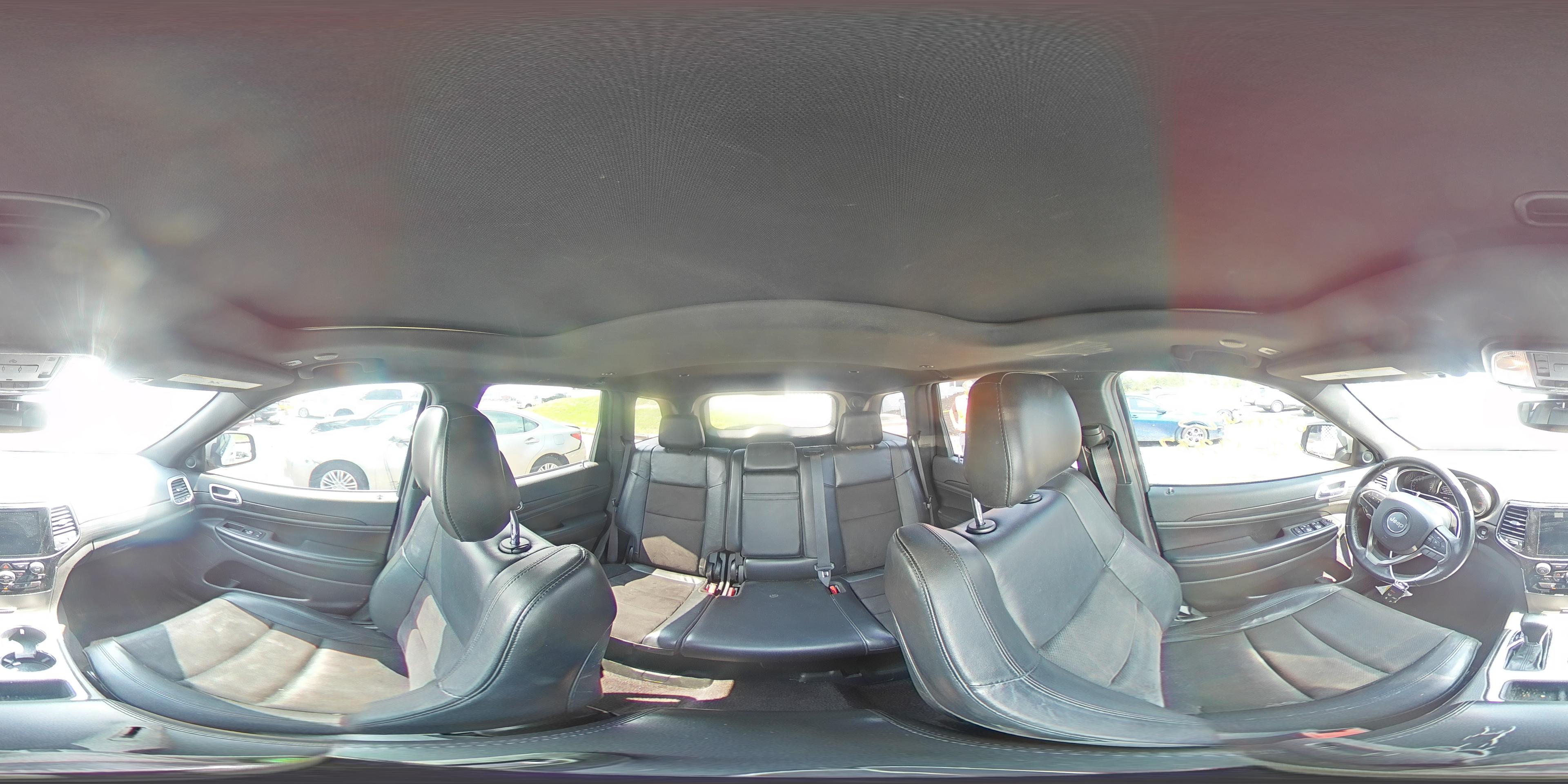 2019 Jeep Grand Cherokee Laredo - zdjęcie 16