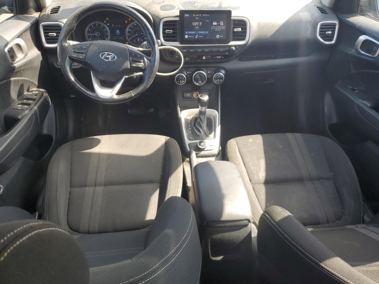 2022 Hyundai Venue Sel - zdjęcie 8