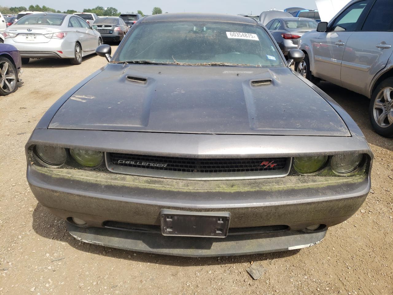 2014 Dodge Challenger - zdjęcie 5