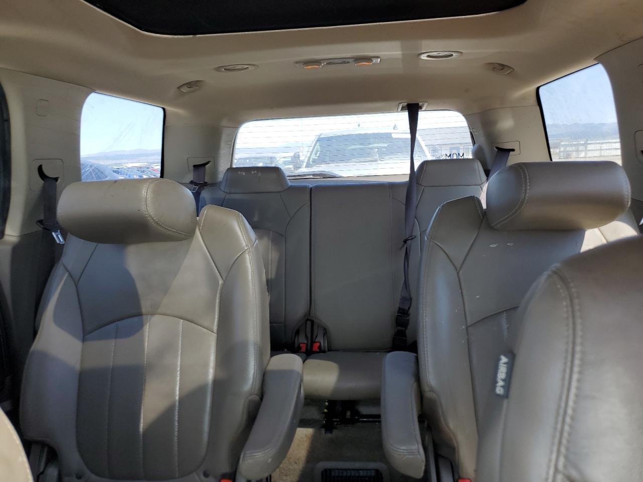 2015 GMC Acadia Denali - zdjęcie 10