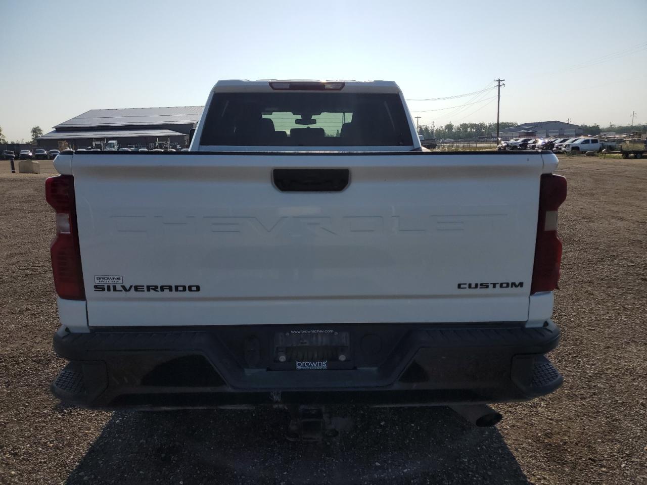 2022 Chevrolet Silverado K2500 Custom - zdjęcie 6