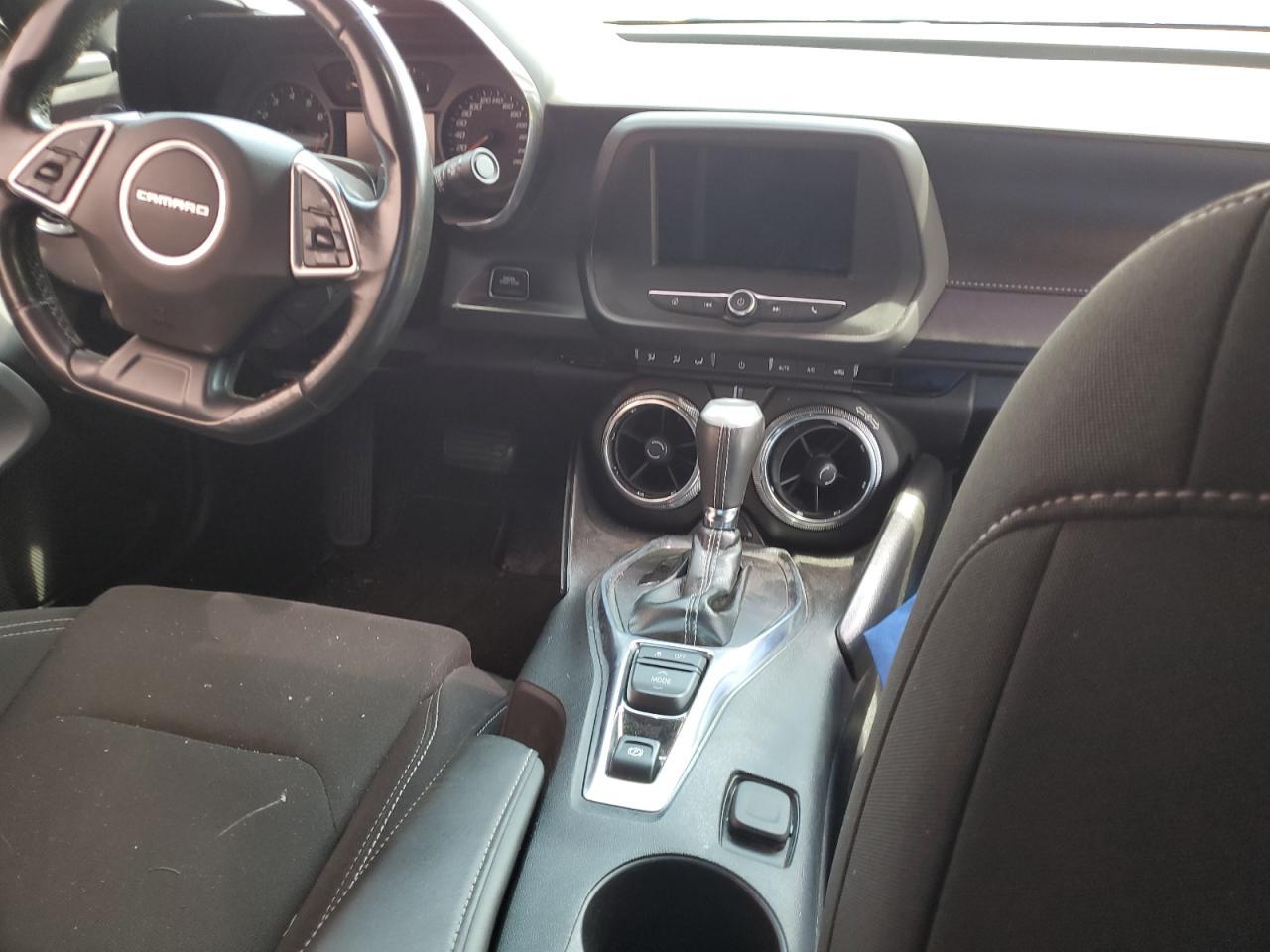 2019 Chevrolet Camaro Ls - zdjęcie 8