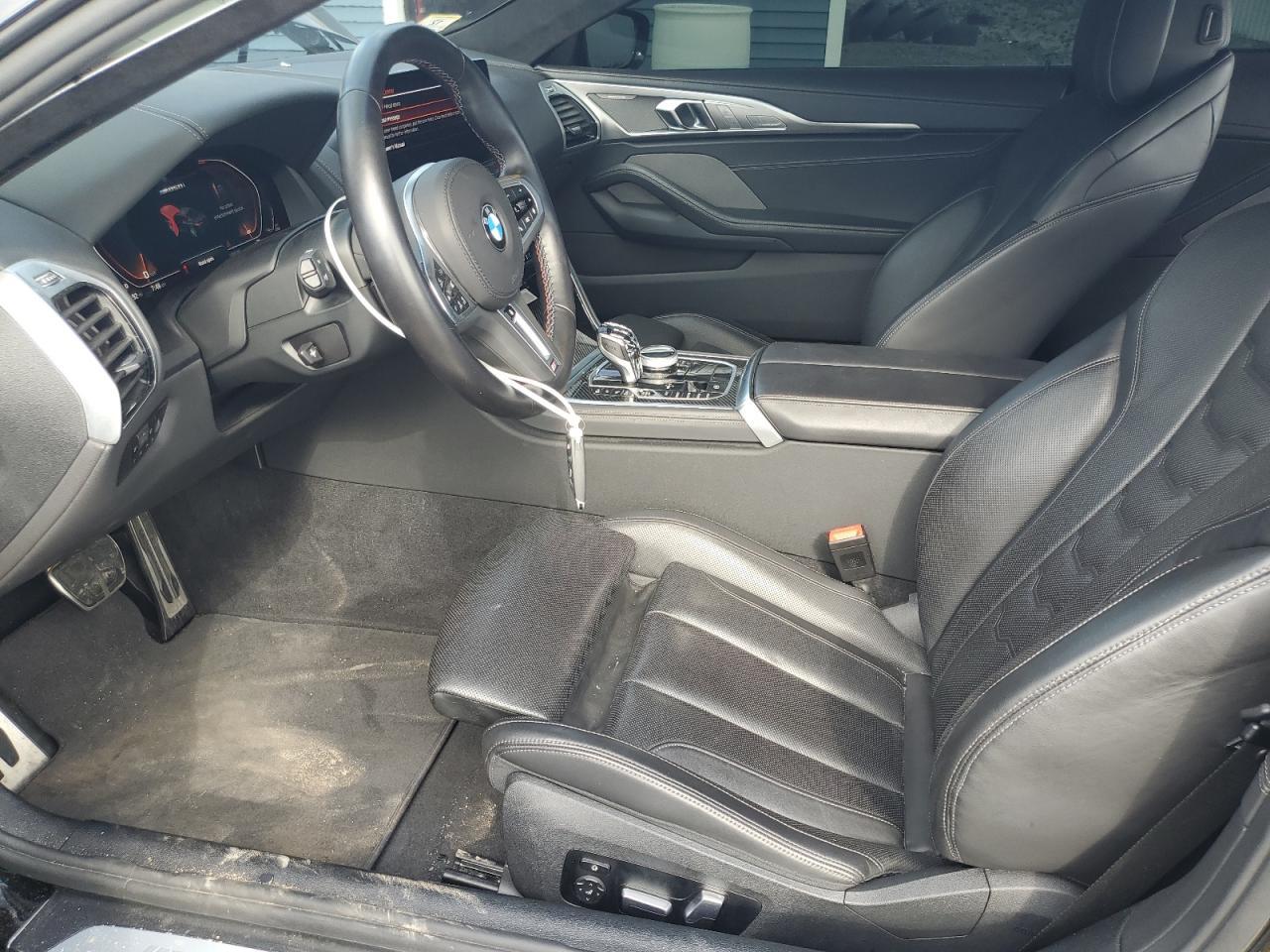 2024 BMW M850Xi - zdjęcie 7