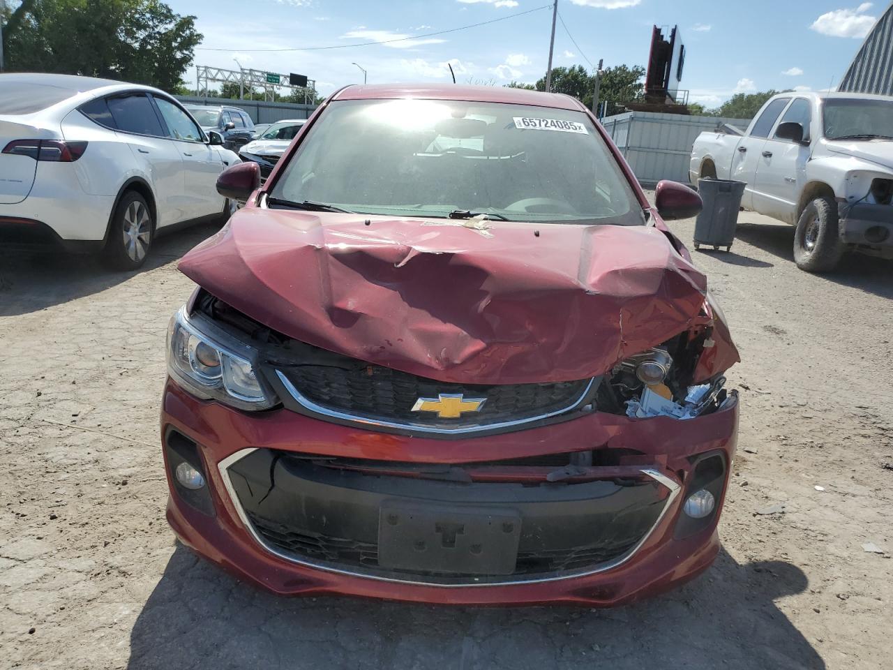 2017 Chevrolet Sonic Lt - zdjęcie 5