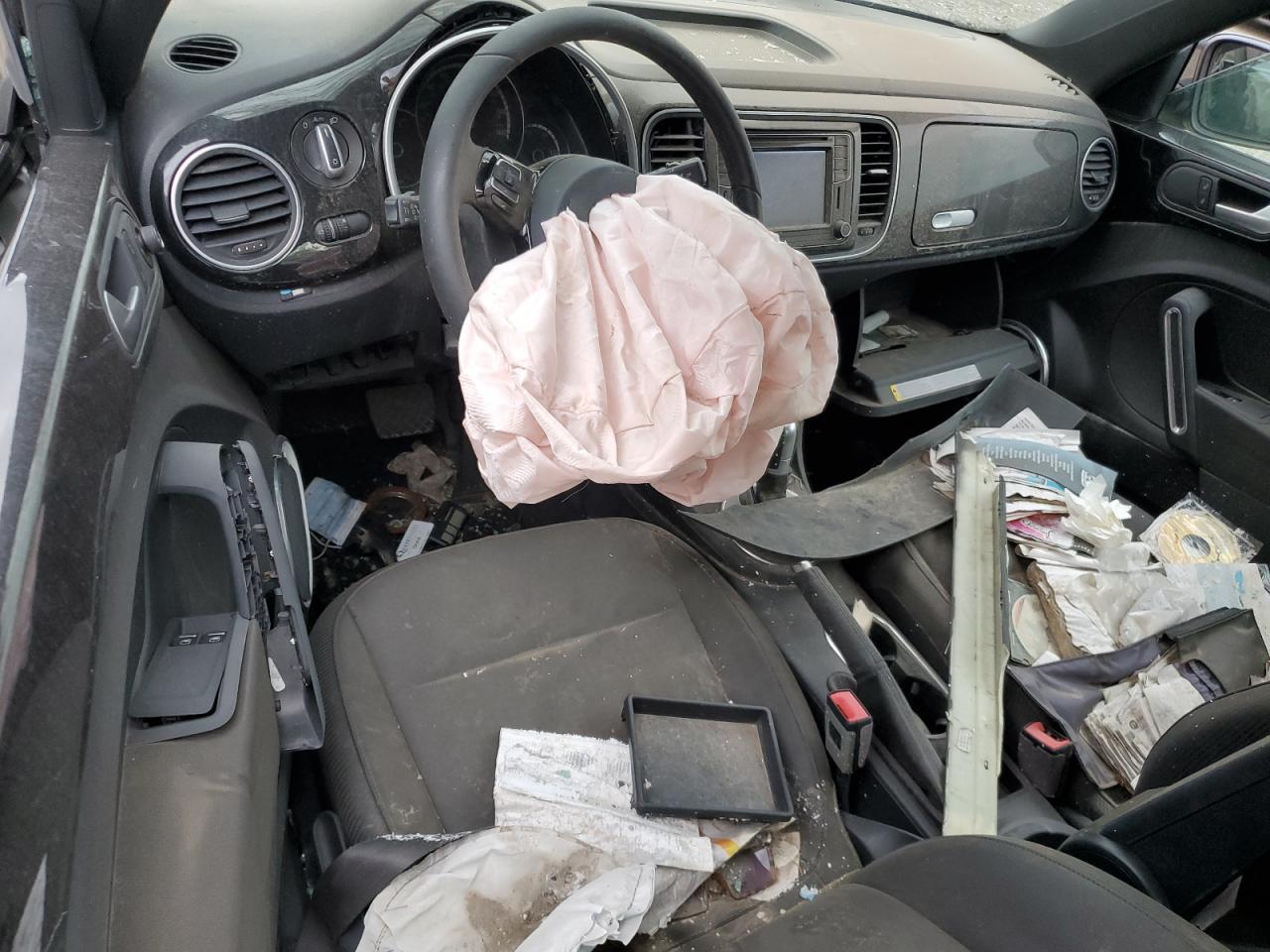 2016 Volkswagen Beetle Se - zdjęcie 8