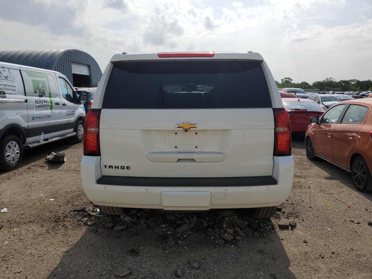 2016 Chevrolet Tahoe K1500 Lt - zdjęcie 6