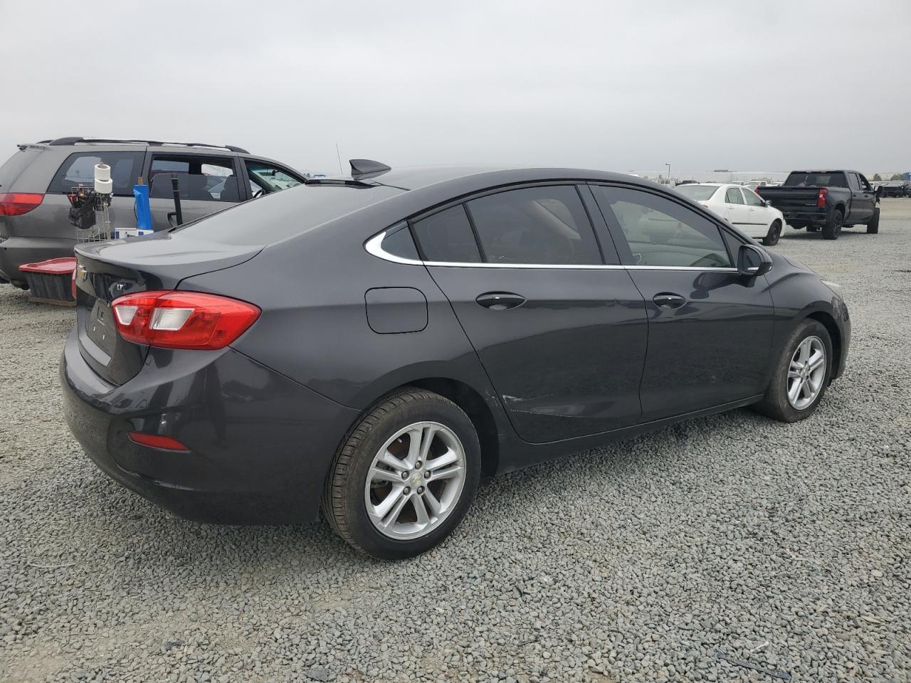 2016 Chevrolet Cruze Lt - zdjęcie 3