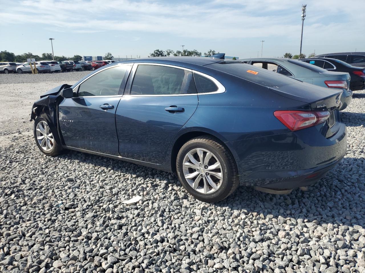 2019 Chevrolet Malibu Lt - zdjęcie 2