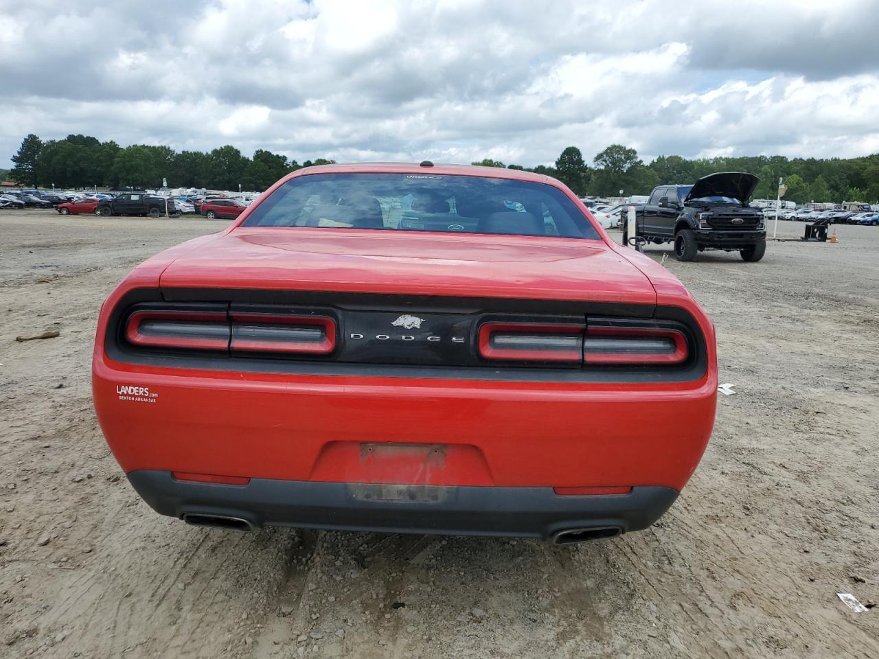 2016 Dodge Challenger Sxt - zdjęcie 6