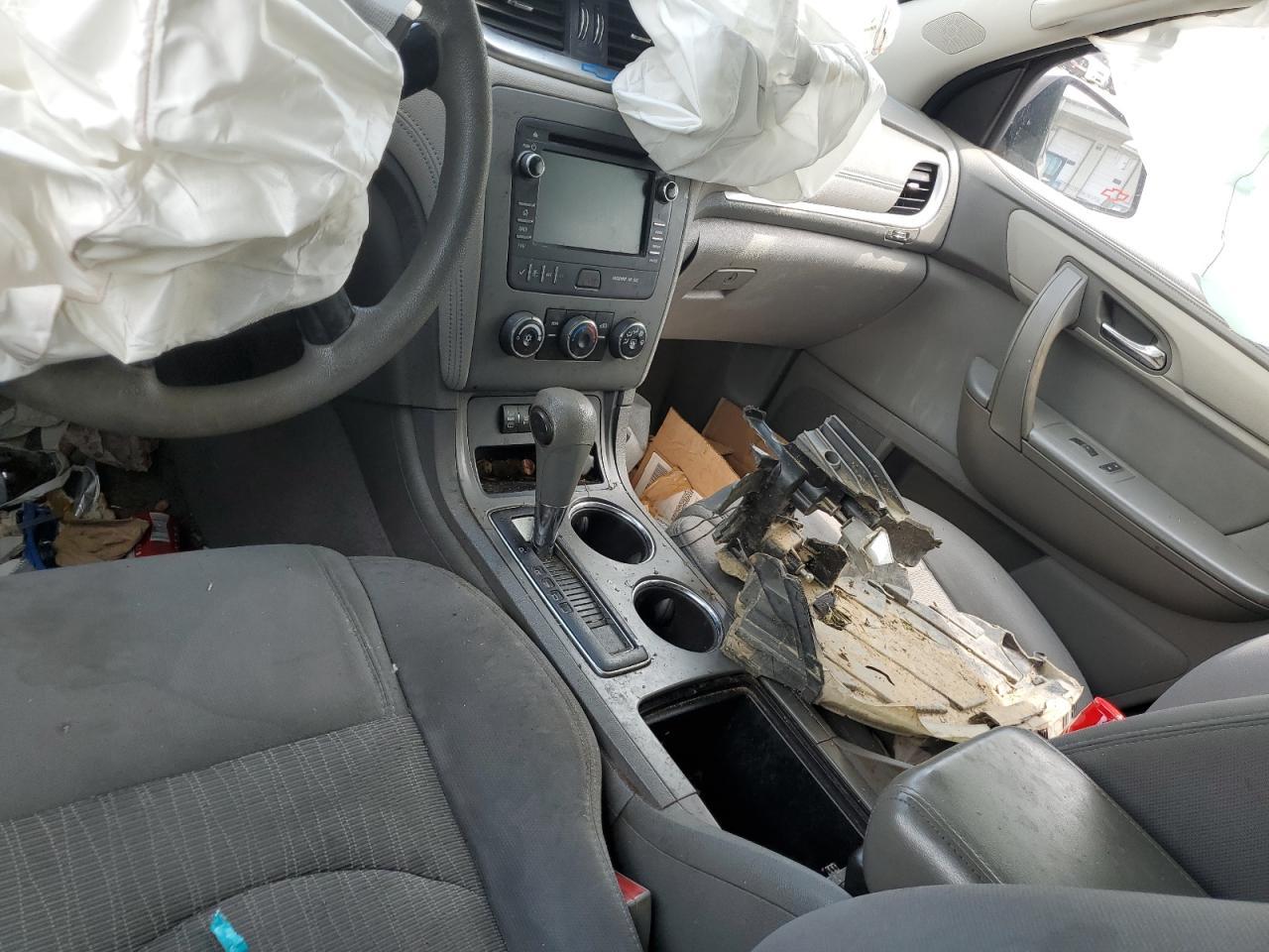 2013 Chevrolet Traverse Ls - zdjęcie 8