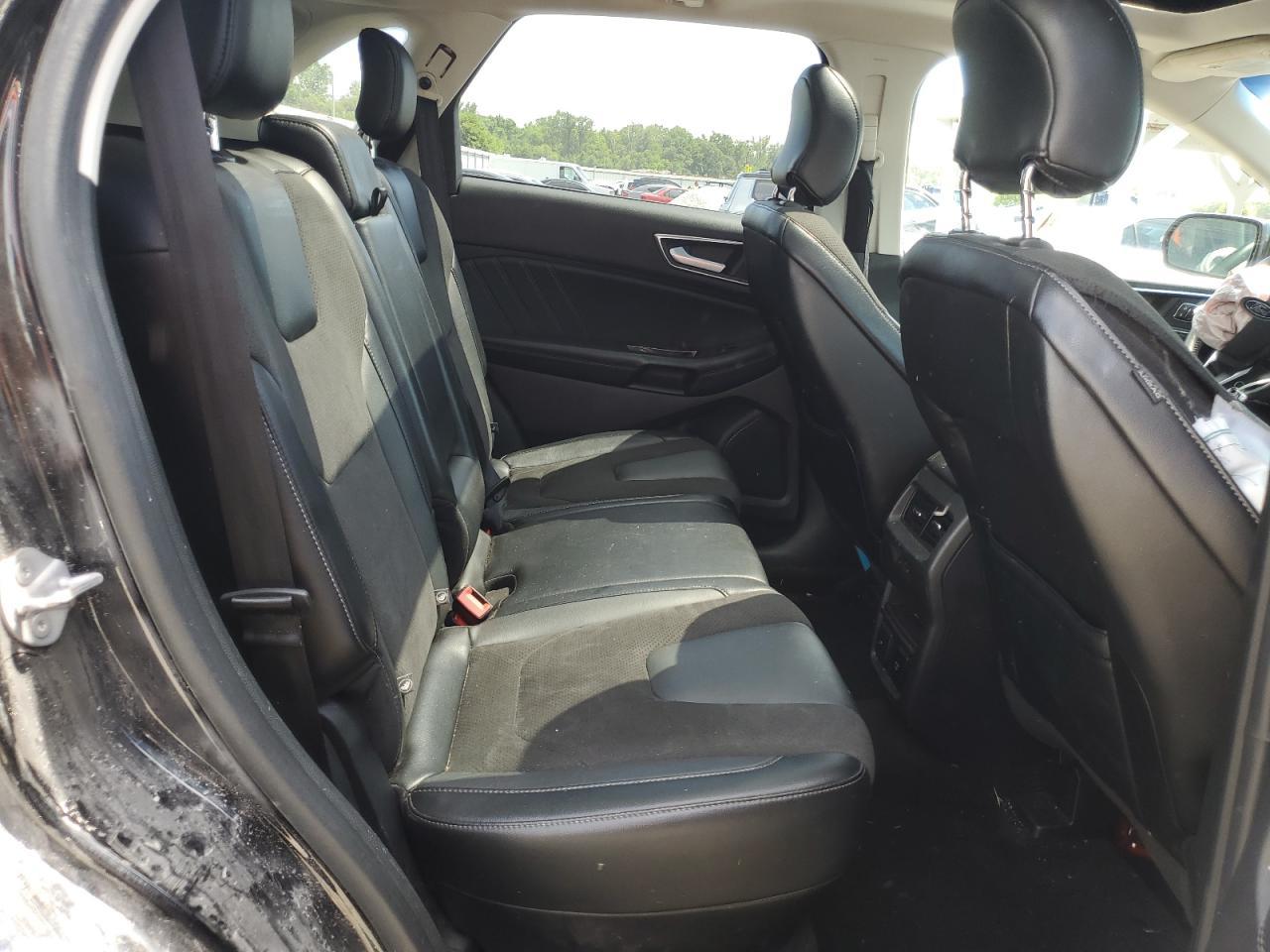 2018 Ford Edge Sport - zdjęcie 11