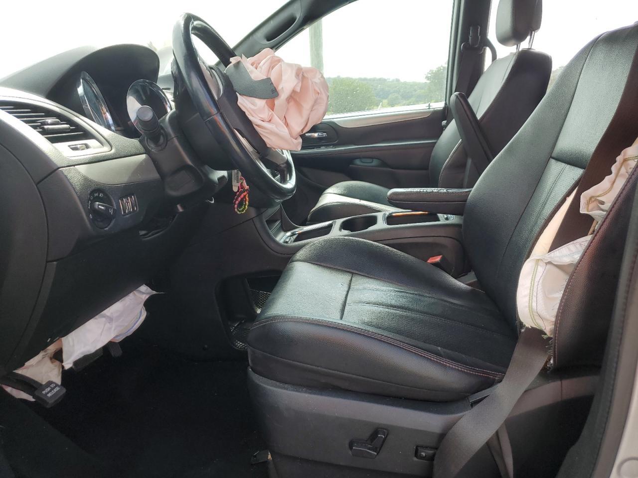 2020 Dodge Caravan - zdjęcie 7