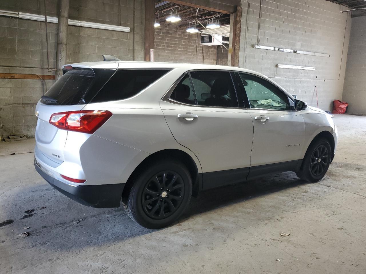 2020 Chevrolet Equinox Lt - zdjęcie 3