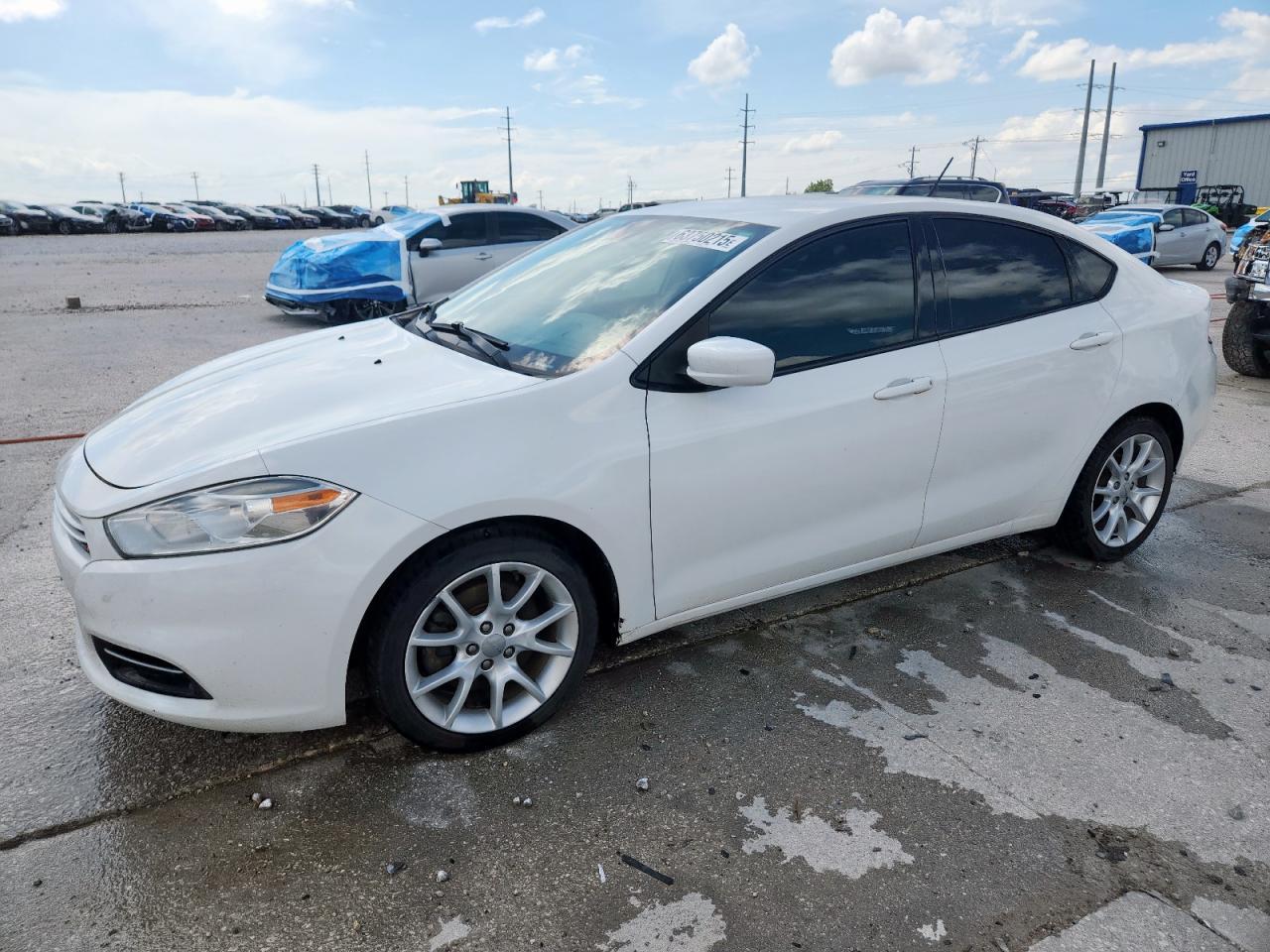 2013 Dodge Dart Sxt - zdjęcie główne