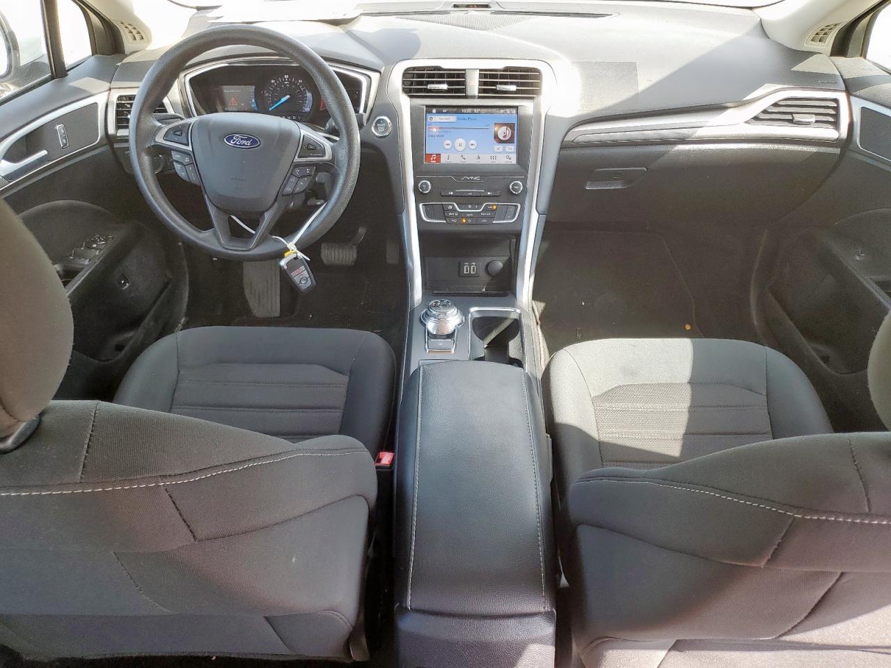 2019 Ford Fusion Se - zdjęcie 8
