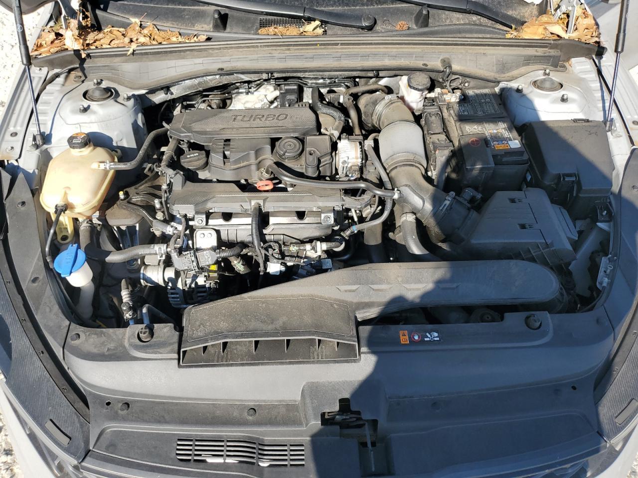 2022 Kia K5 - zdjęcie 11