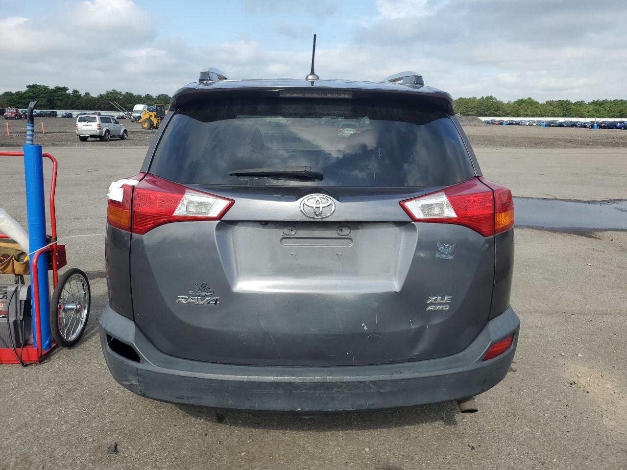 2015 Toyota Rav4 Xle - zdjęcie 6