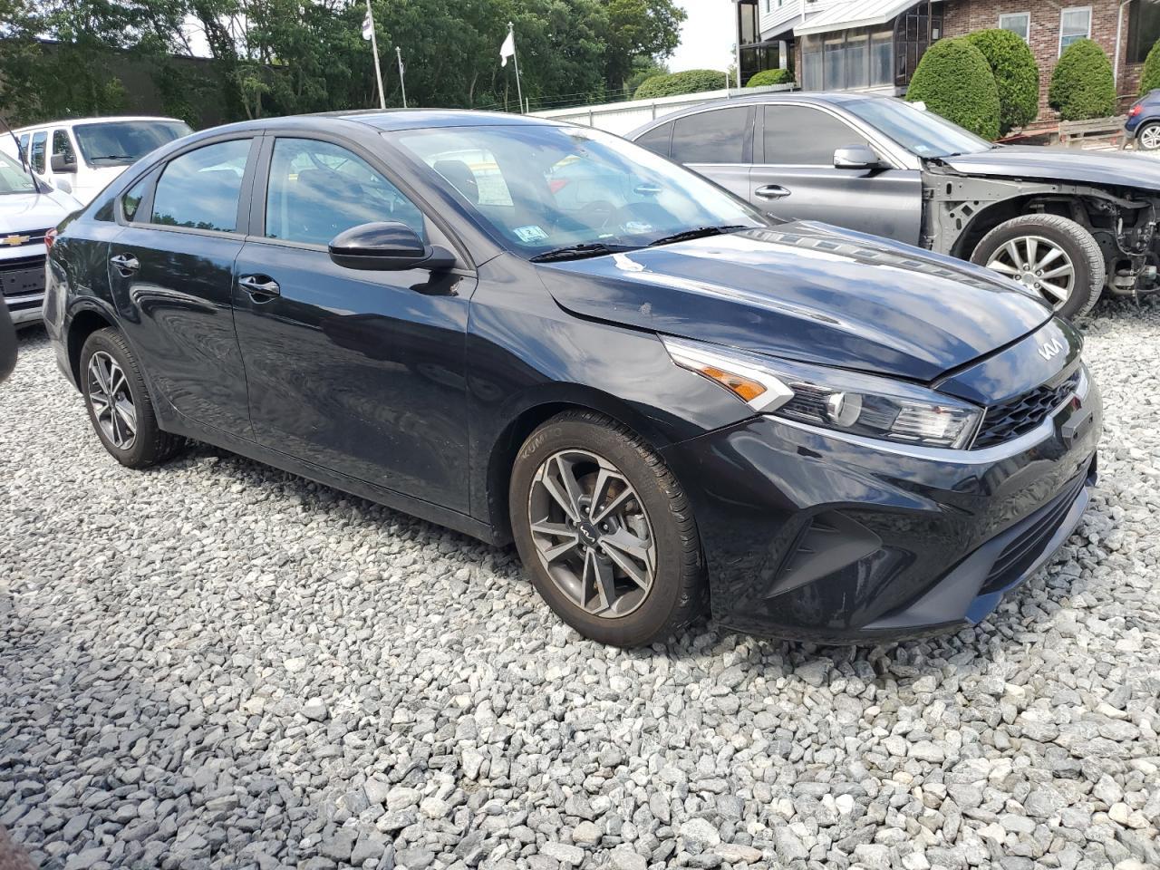 2024 Kia Forte Lx - zdjęcie 4