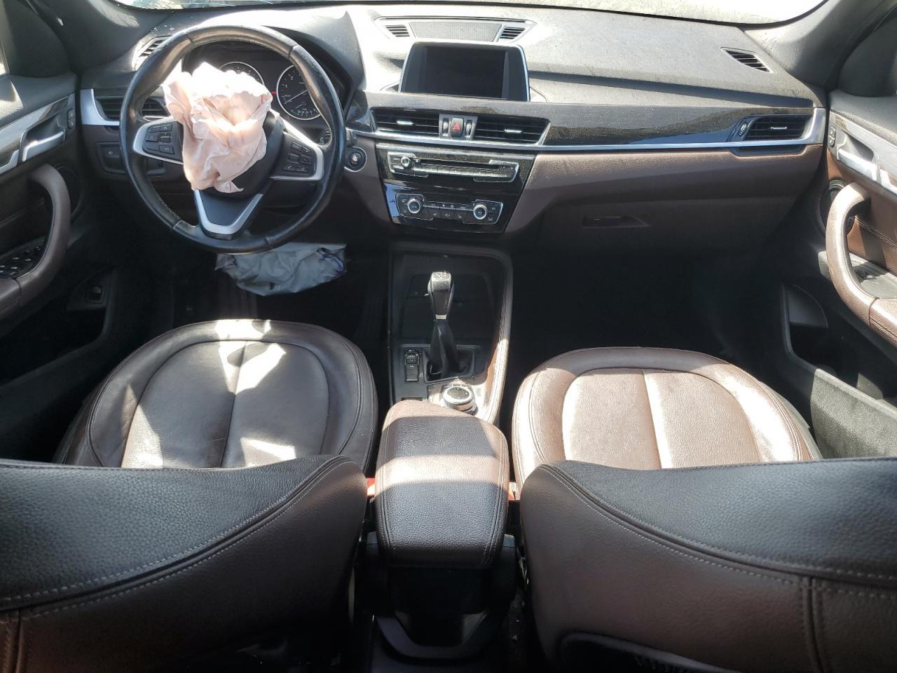 2017 BMW X1 - zdjęcie 8