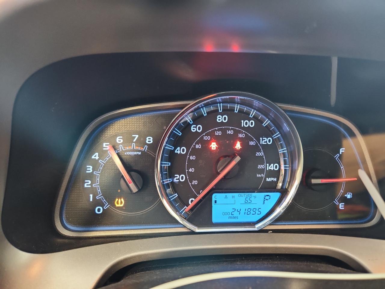 2014 Toyota Rav4 Limited - zdjęcie 9