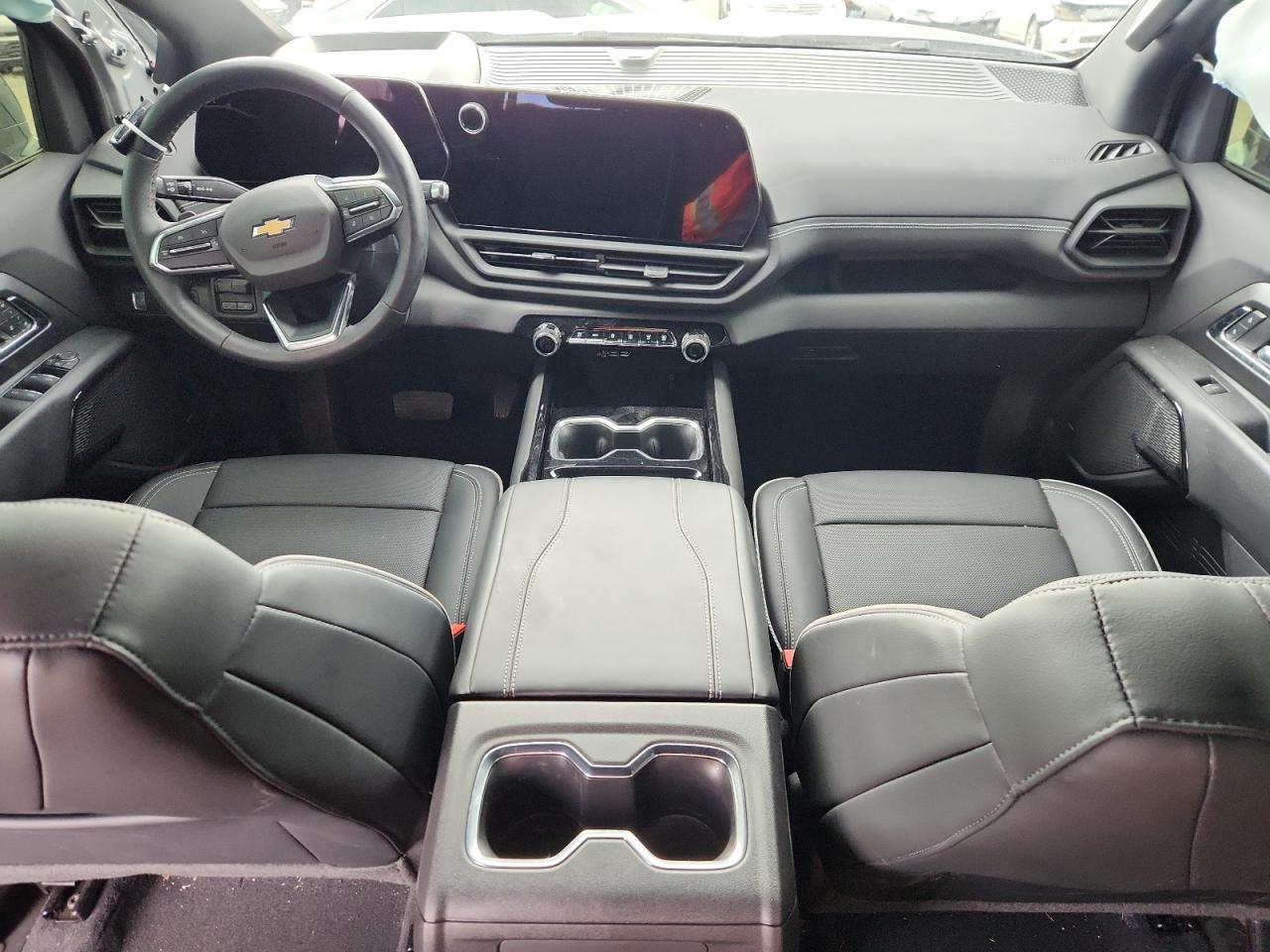 2025 Chevrolet Silverado Lt - zdjęcie 8