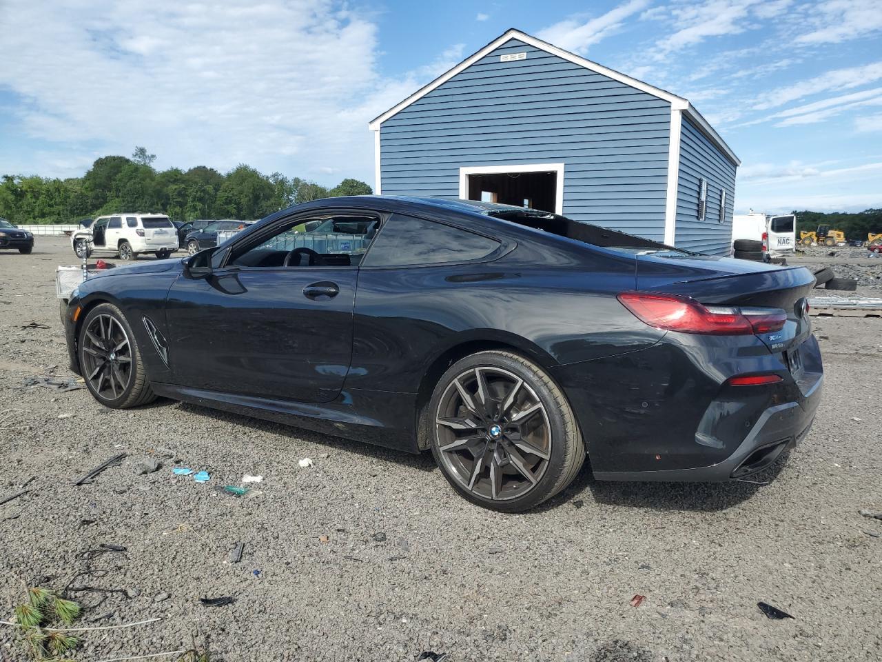 2024 BMW M850Xi - zdjęcie 2