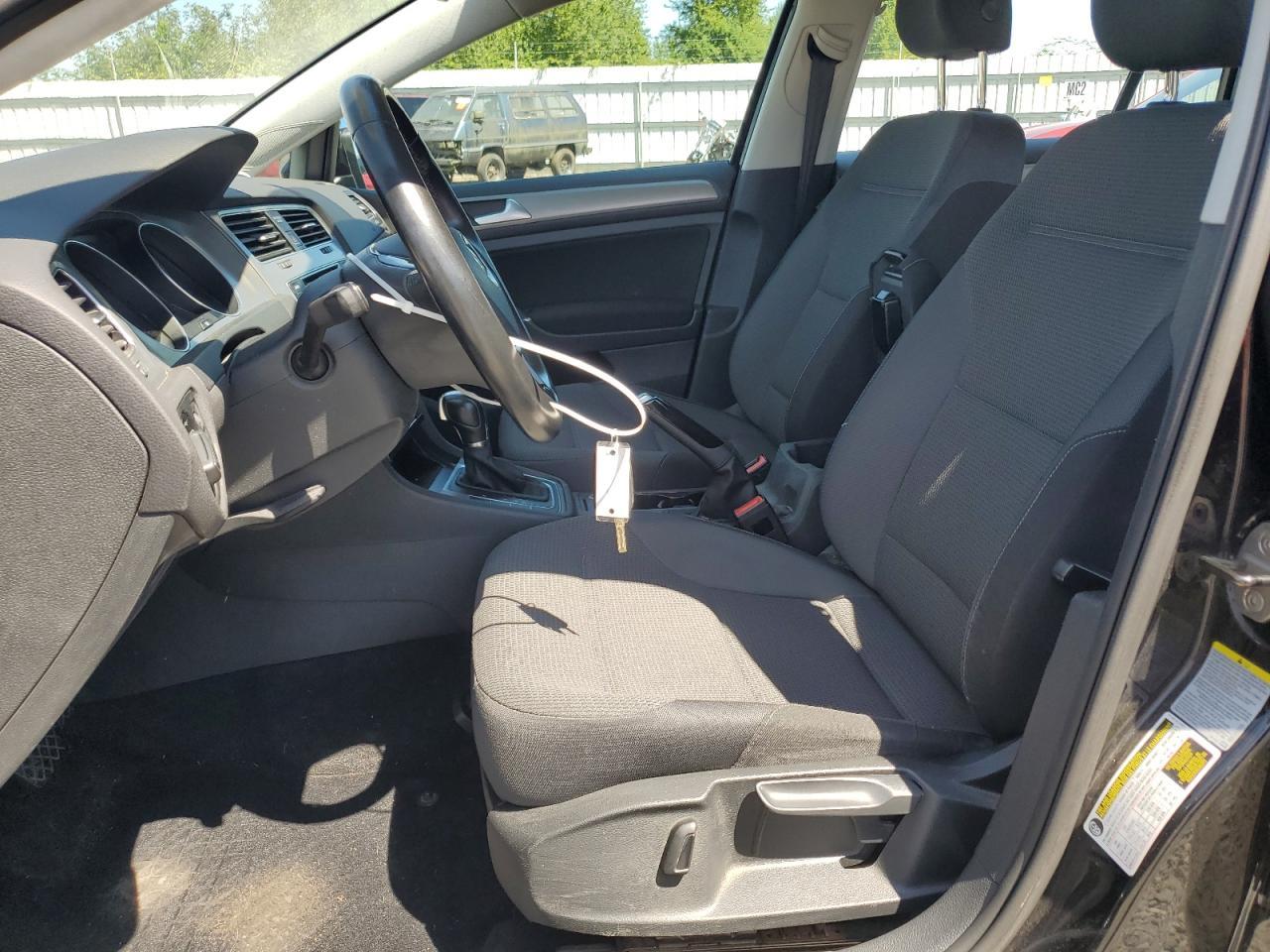 2015 Volkswagen Golf Sportwagen S - zdjęcie 7