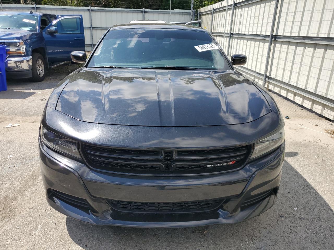 2017 Dodge Charger Sxt - zdjęcie 5