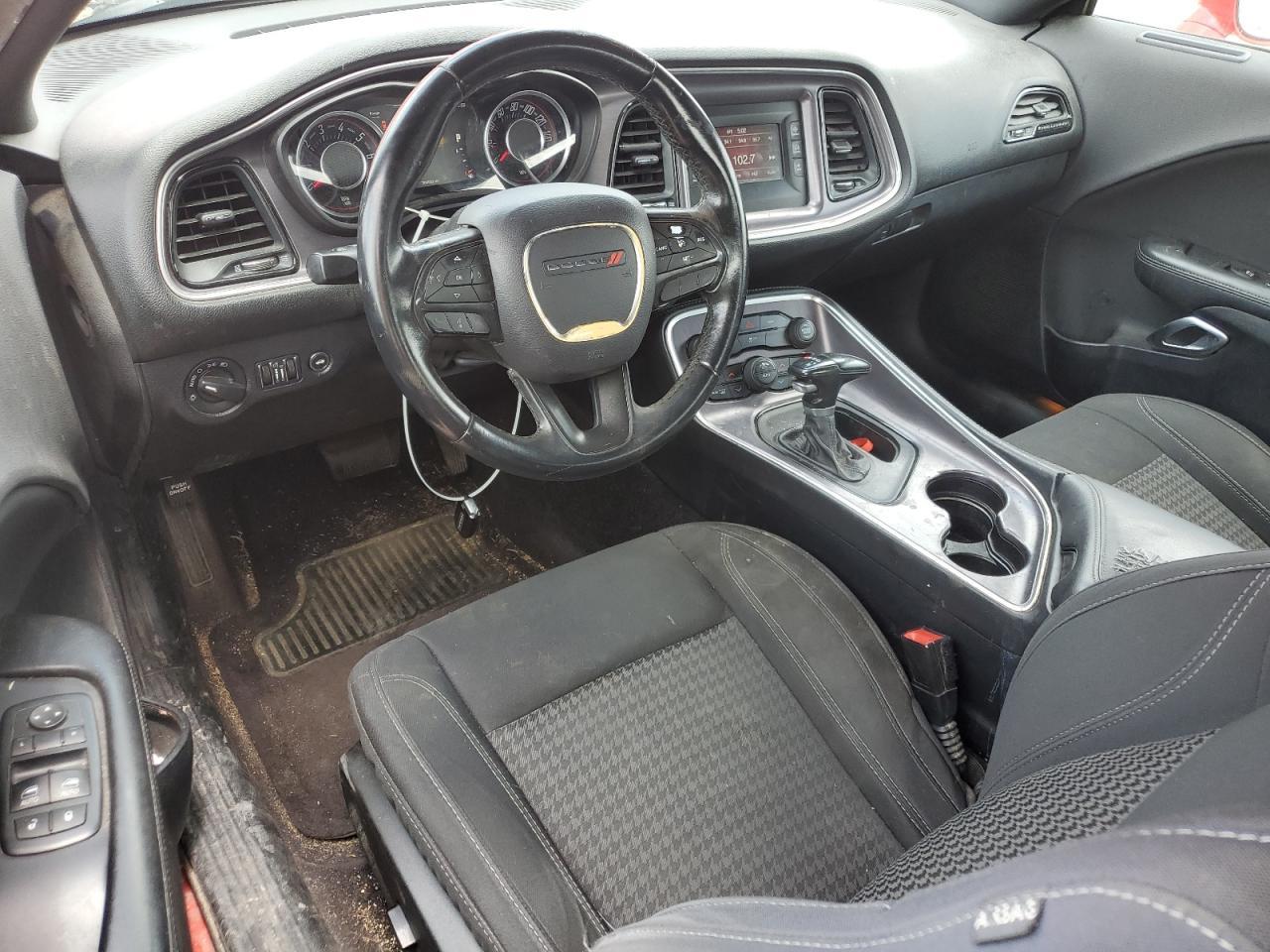 2016 Dodge Challenger Sxt - zdjęcie 8
