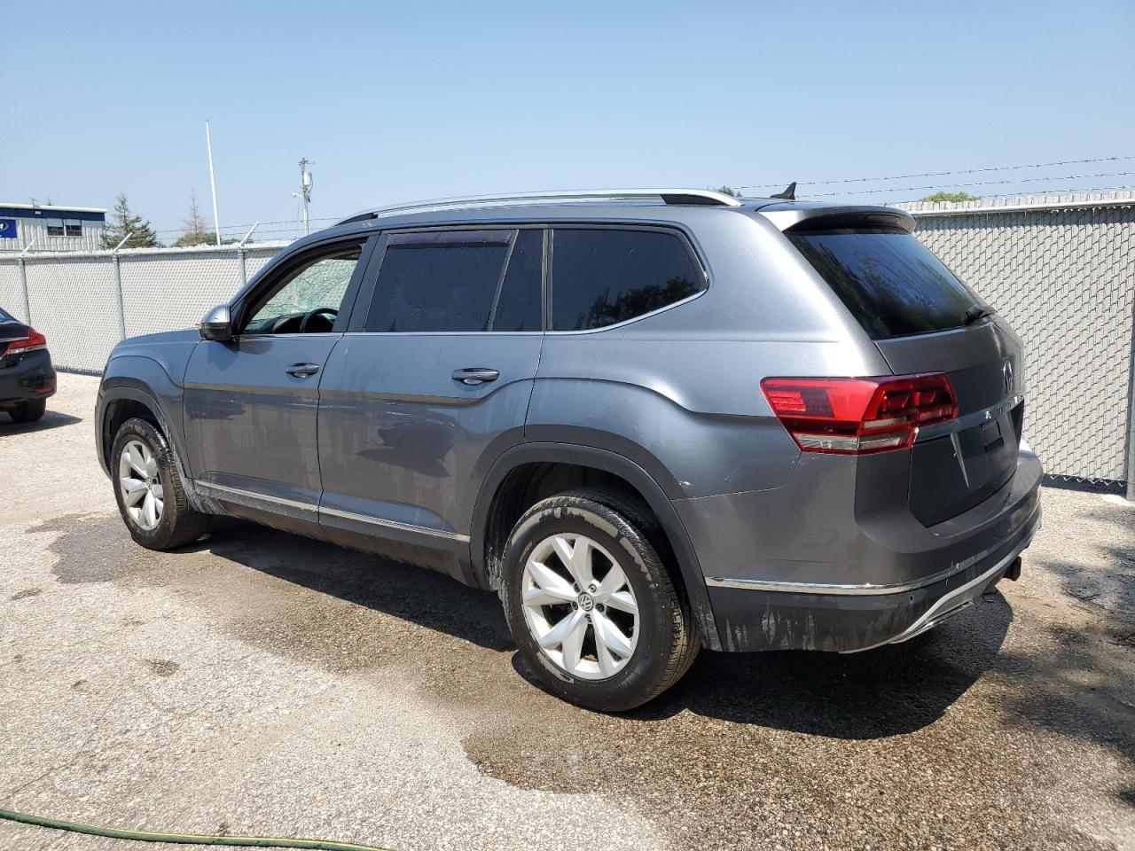 2018 Volkswagen Atlas - zdjęcie 2