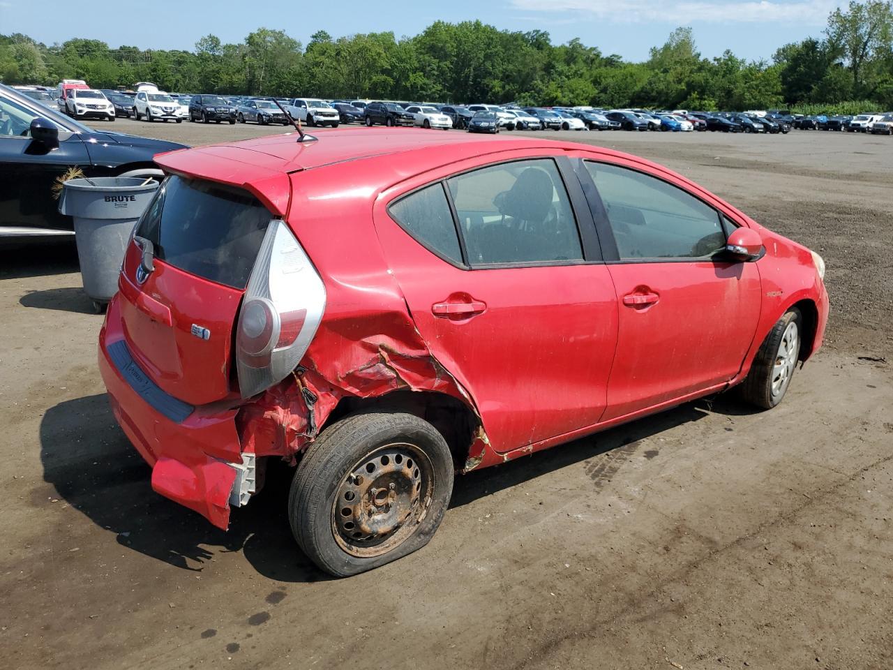 2013 Toyota Prius C - zdjęcie 3
