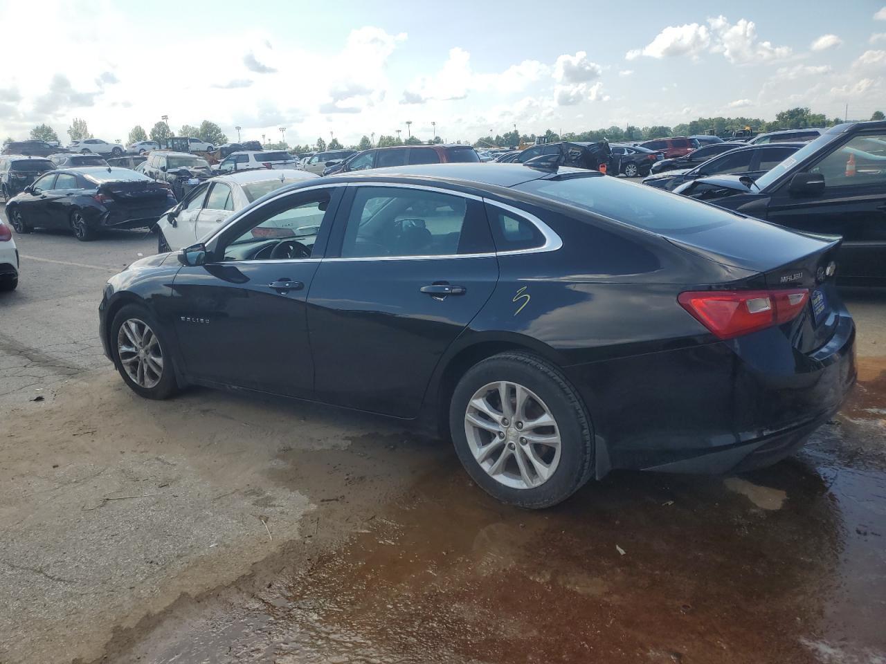 2017 Chevrolet Malibu Lt - zdjęcie 2