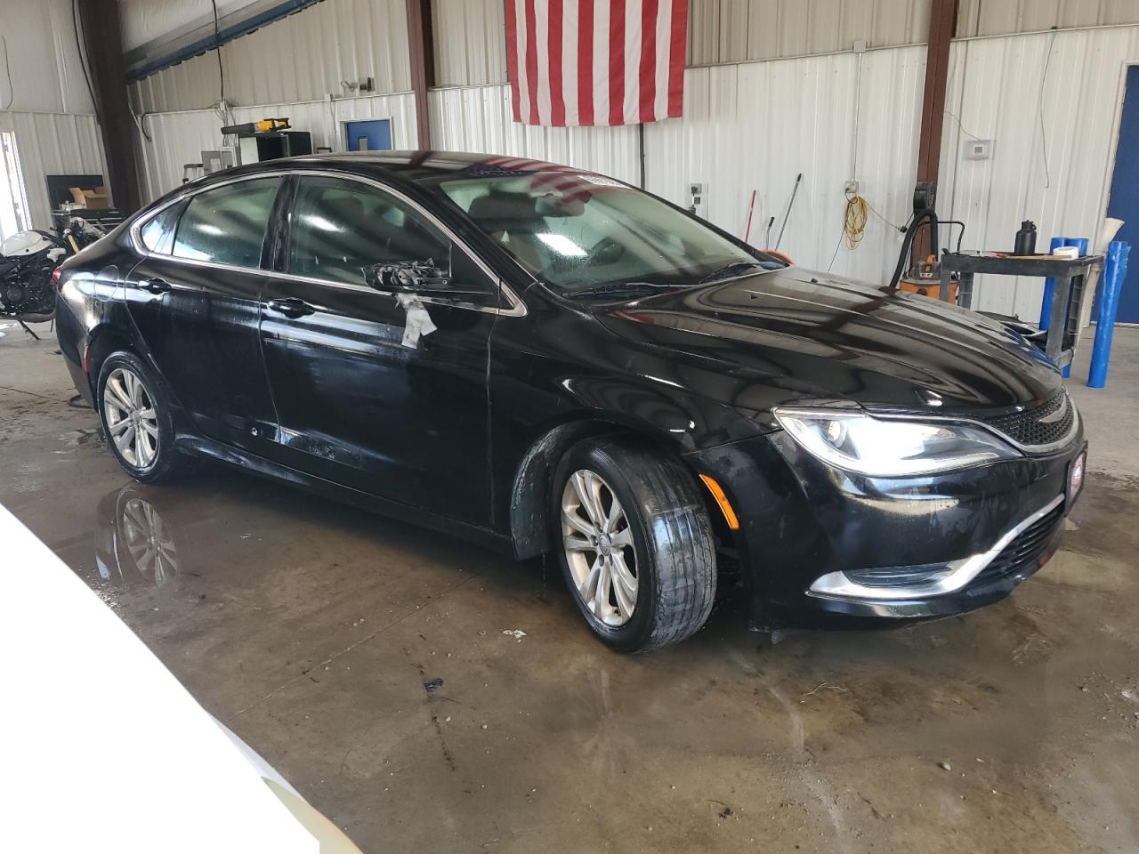 2015 Chrysler 200 Limited - zdjęcie 13
