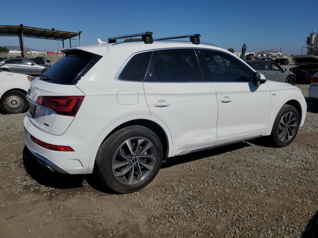 2023 Audi Q5 Premium Plus 45 Premium Plus 45 - zdjęcie 3