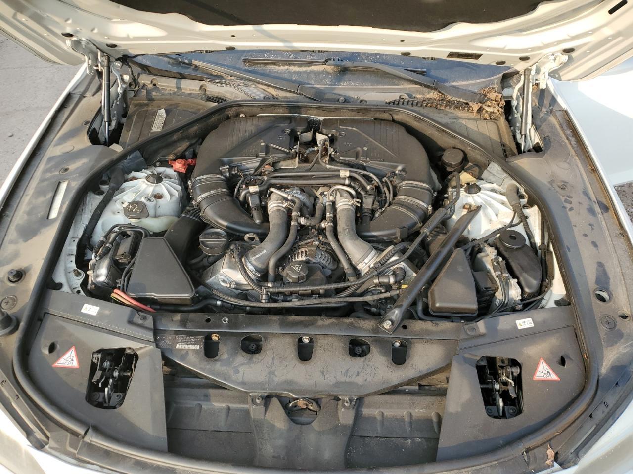 2013 BMW 750 Lxi - zdjęcie 11