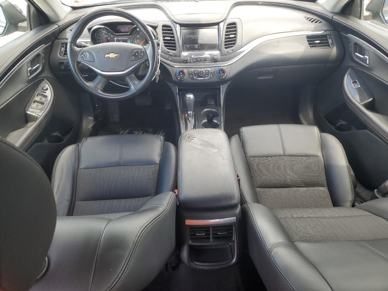 2017 Chevrolet Impala Lt - zdjęcie 8
