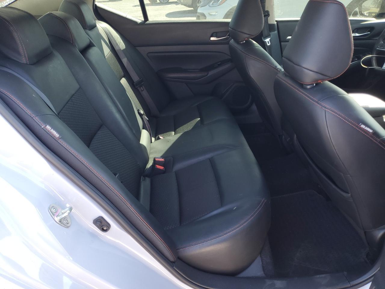 2024 Nissan Altima Sr - zdjęcie 10