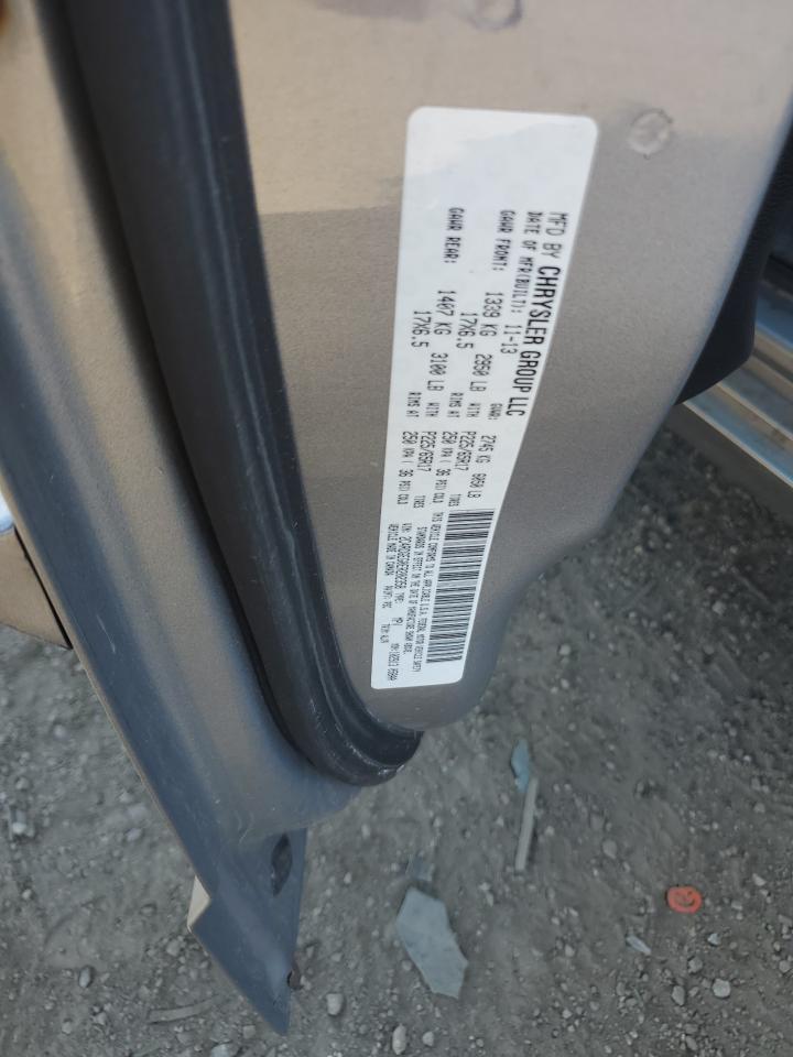 2014 Dodge Grand Caravan R/T - zdjęcie 13