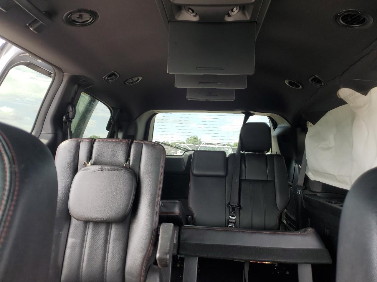 2020 Dodge Caravan - zdjęcie 10