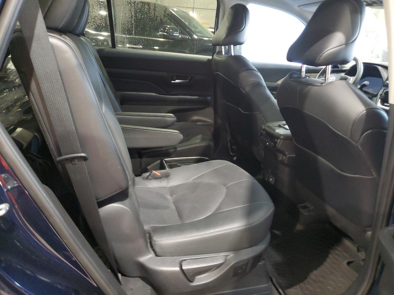 2024 Toyota Grand Highlander Xle - zdjęcie 11