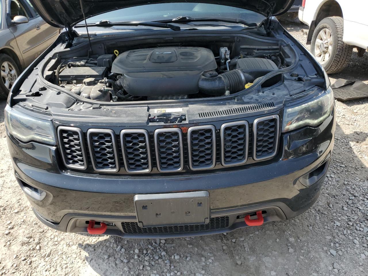 2017 Jeep Grand Cherokee Trailhawk - zdjęcie 11