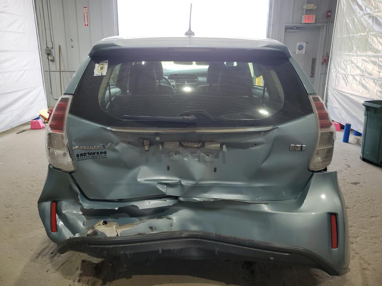 2015 Toyota Prius V - zdjęcie 6