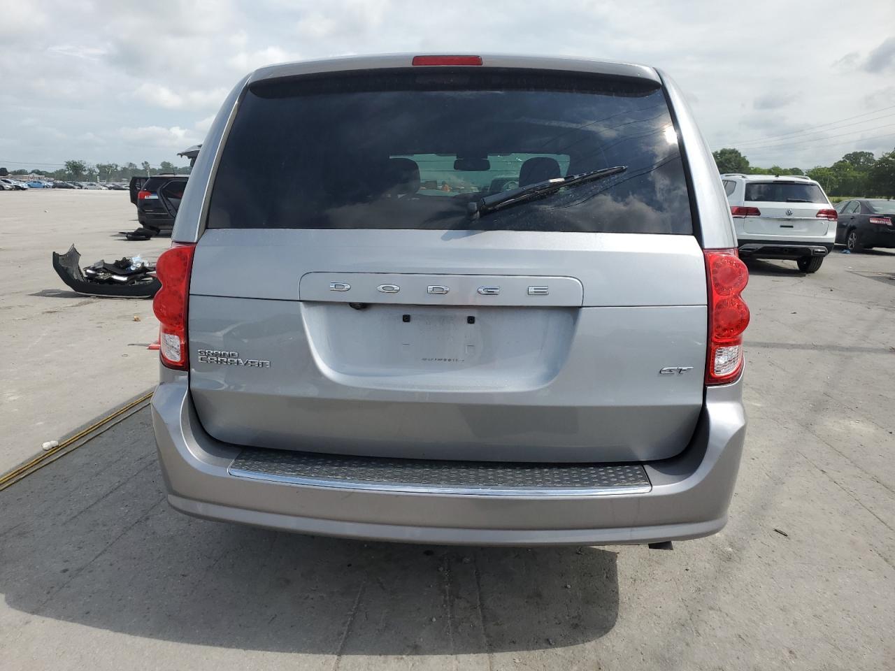 2020 Dodge Caravan - zdjęcie 6