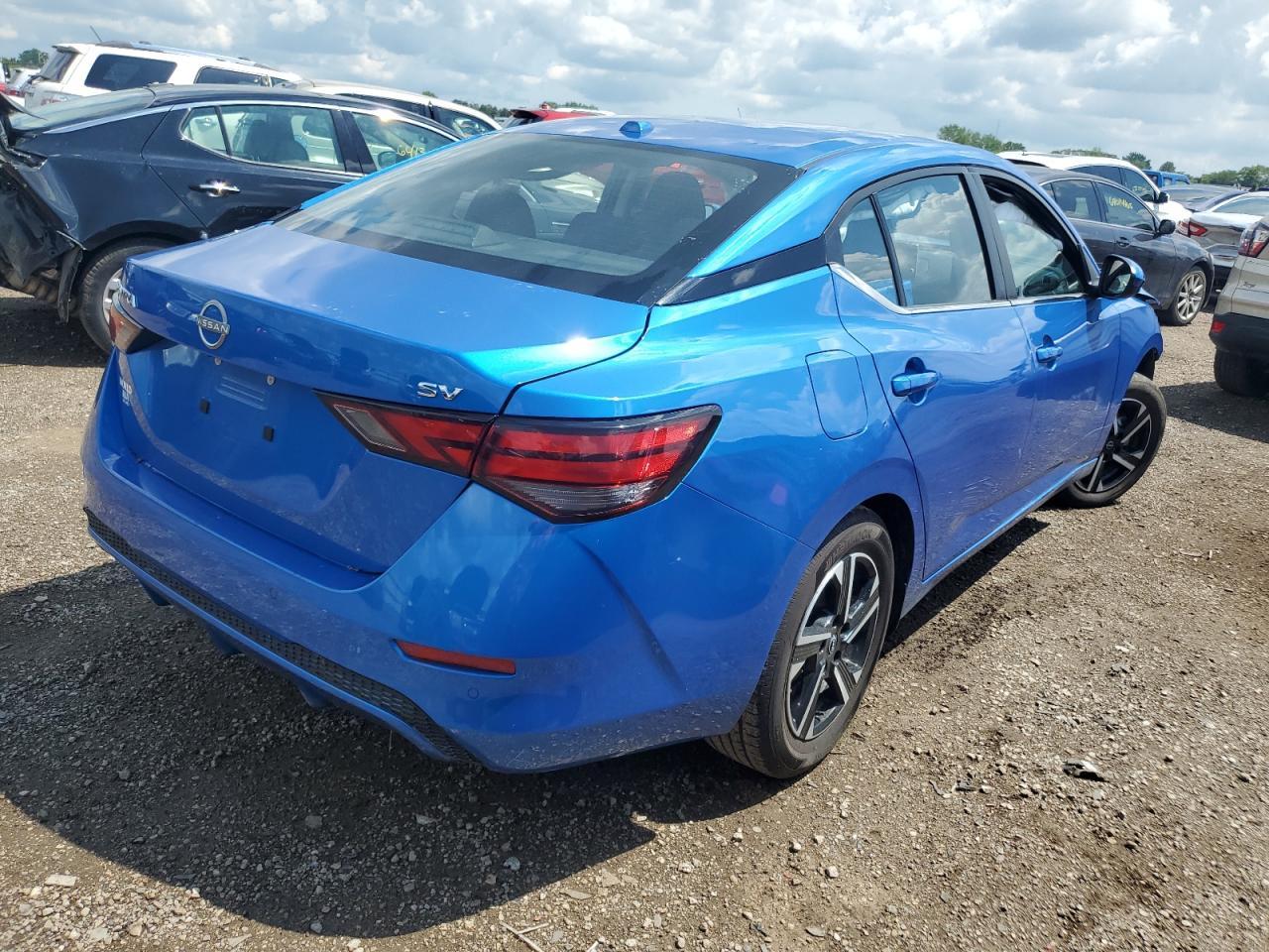 2024 Nissan Sentra Sv - zdjęcie 3