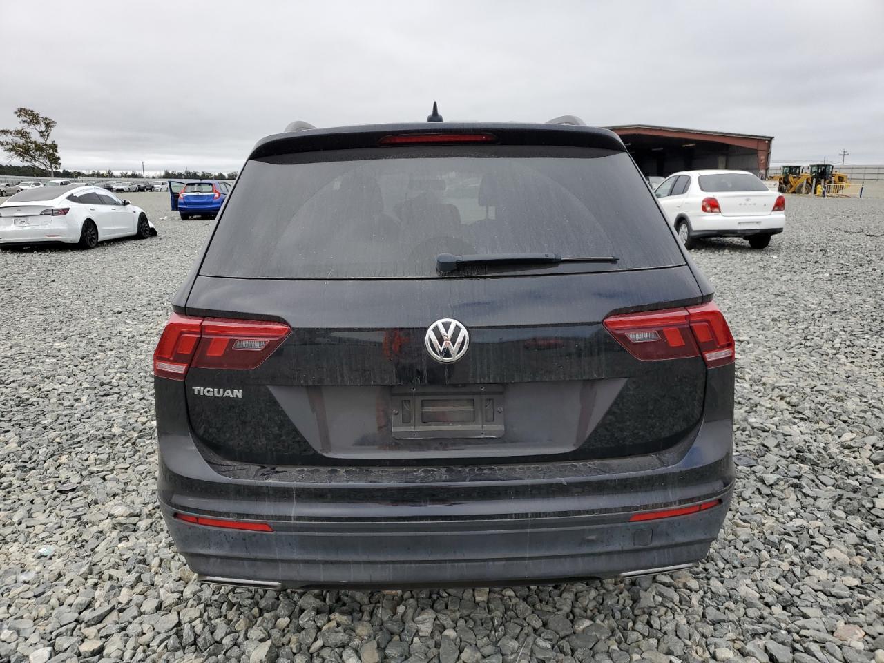 2020 Volkswagen Tiguan S - zdjęcie 6