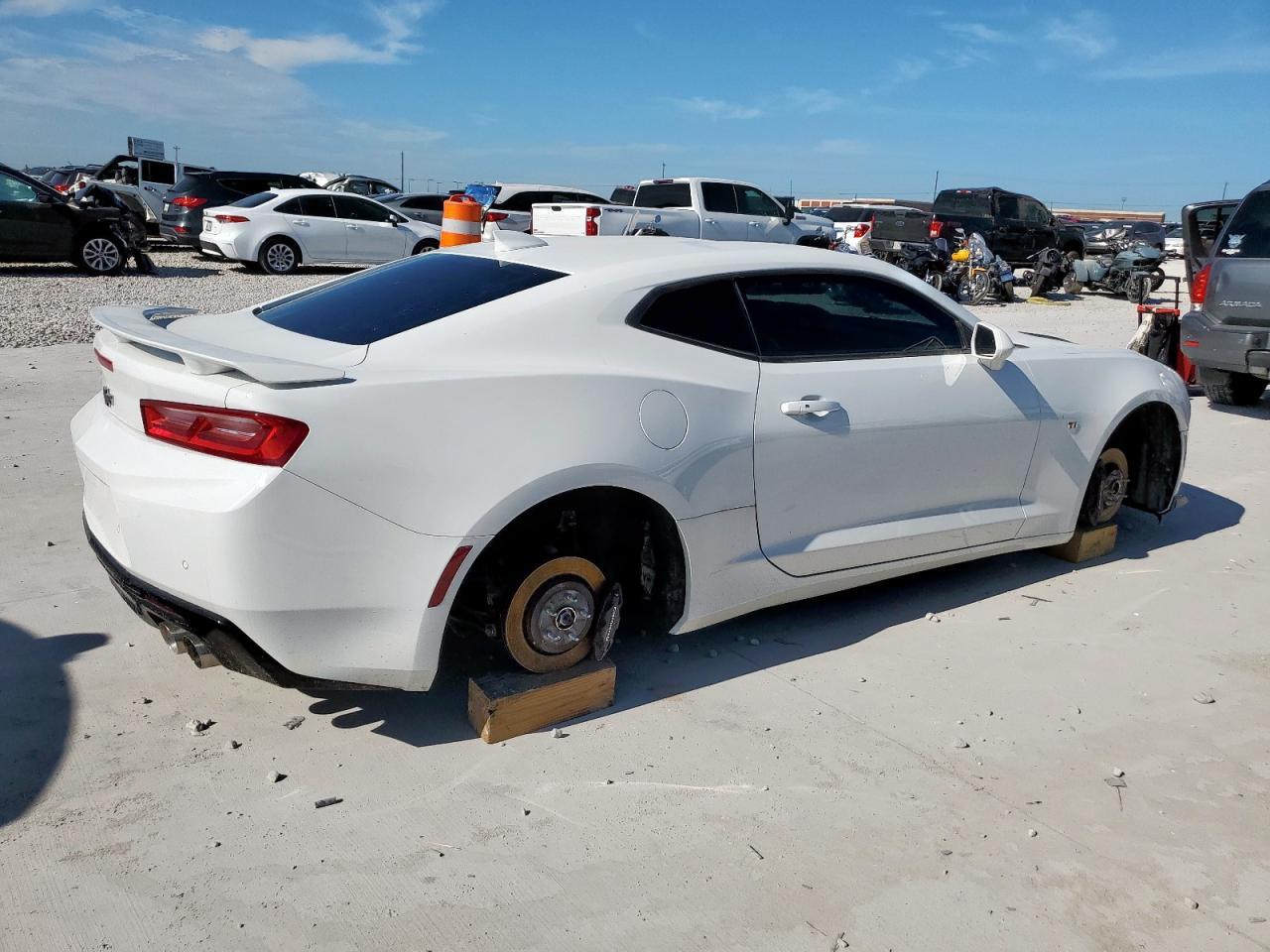 2016 Chevrolet Camaro Ss - zdjęcie 3